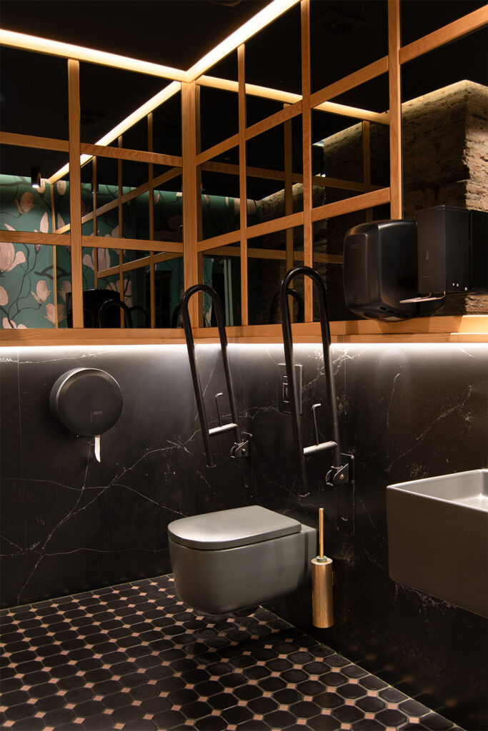 Aseos Restaurante Vaqueta